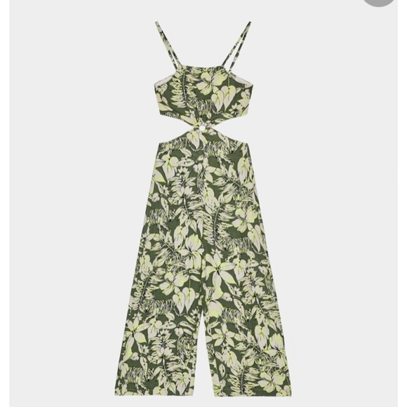 NWT! Bershka small tropical tiger print jumpsuit - Picture 2 of 12